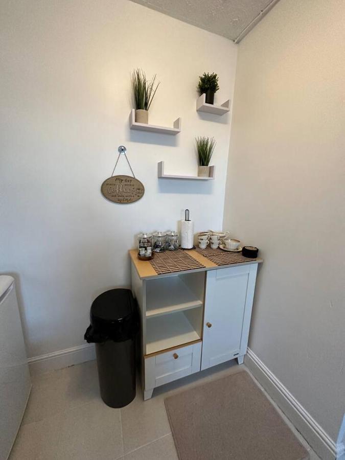 3 Bed Flat With Pool Table Apartment Cambridge  Exterior photo